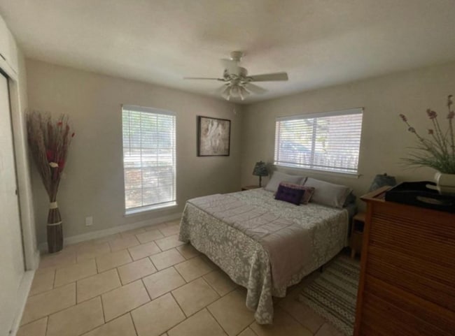 Photo - 2611 Woodline St