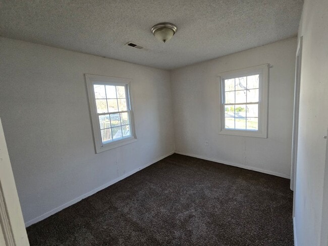 Photo - 3 bed 1 bath house