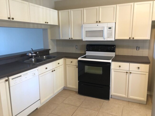 Photo - 2 Bedroom 2 Bath Condo Great Location and Schools
