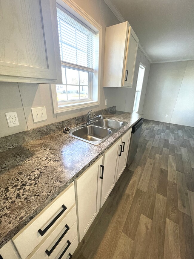 Photo - 49 Bellwood Dr