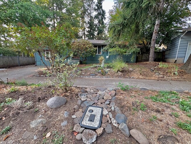 3060 Onyx St