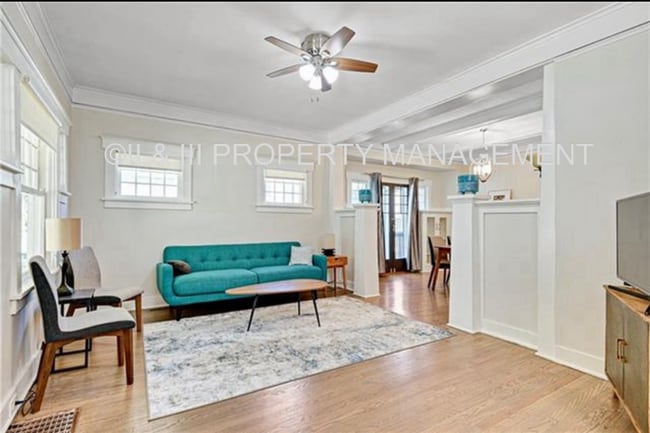 Photo - 11 E 57th Terrace