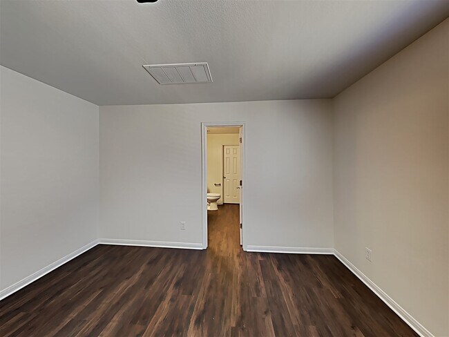 Photo - 18011 Shallow Leaf Ln