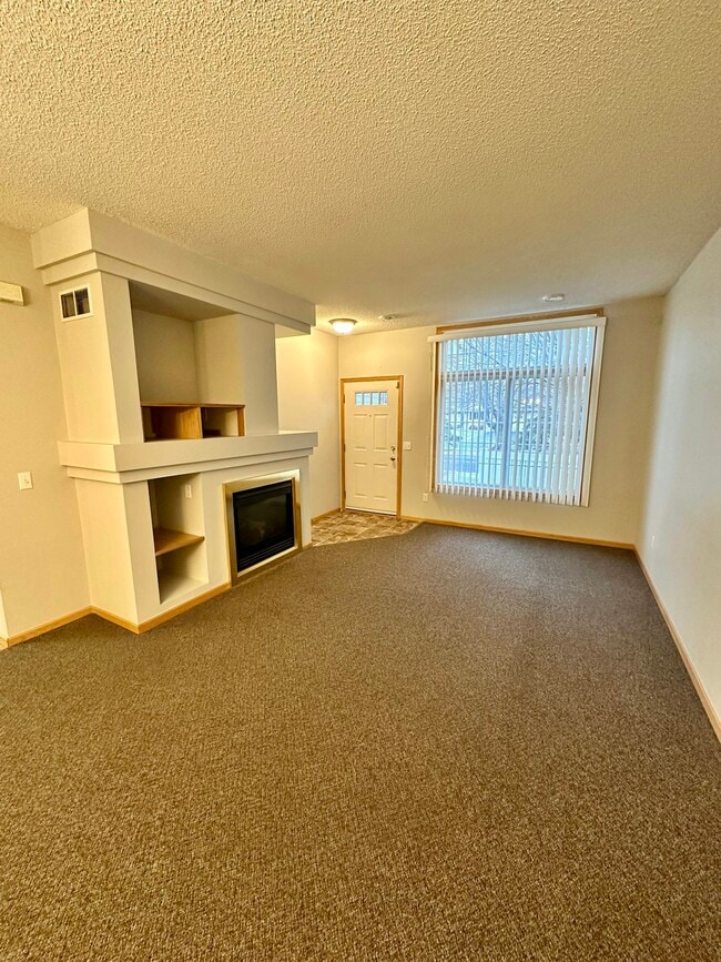 Photo - 13037 Europa Trail Way N