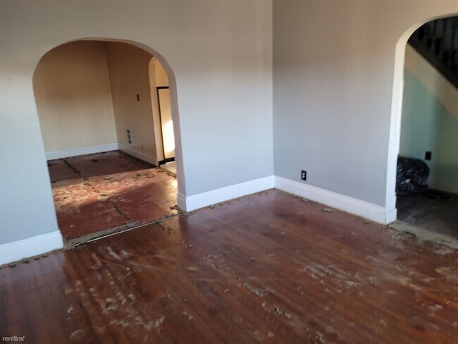 Photo - 4 br, 1 bath House - 1211 4th Avenue