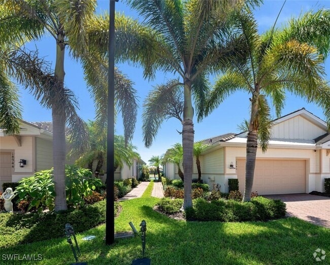 Building Photo - 14940 Edgewater Cir Rental