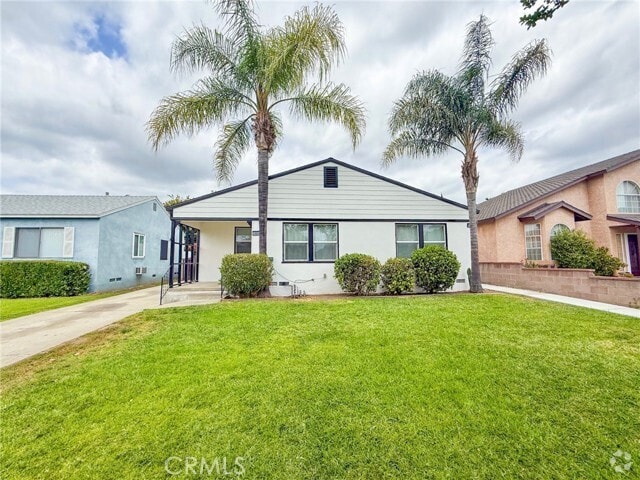 Building Photo - 14843 Hayward St Rental