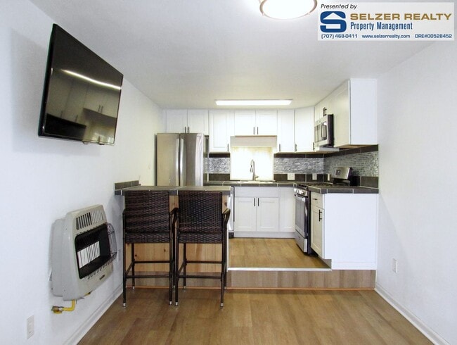 Photo - 806 Grove Ave Unit #C