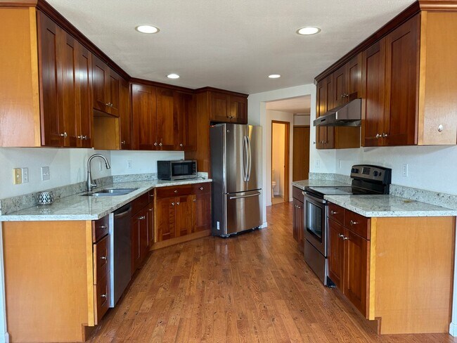 Photo - CLICK "REQUEST A TOUR" NOW!