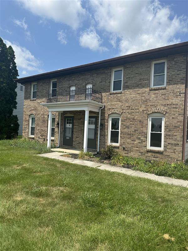 Photo - 9536 Aboite Center Rd