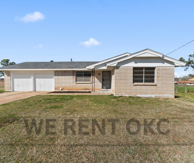 Photo - 16391 Lynn St