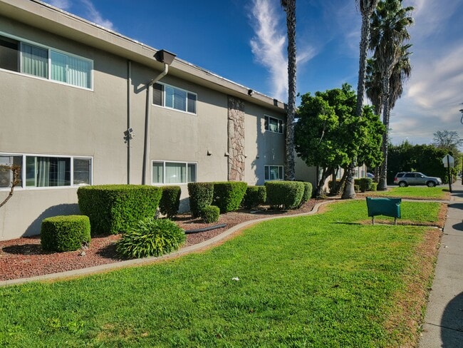 Photo - Orange Grove Apartments