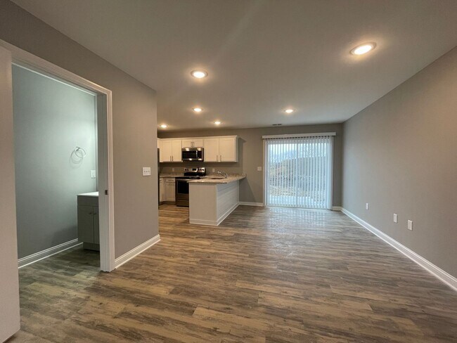 Photo - 115/113 Tucker Ln Unit 113 Tucker Ln