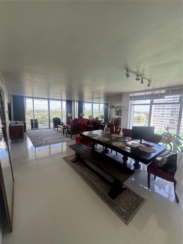 Photo - 5750 Collins Ave Apartment
