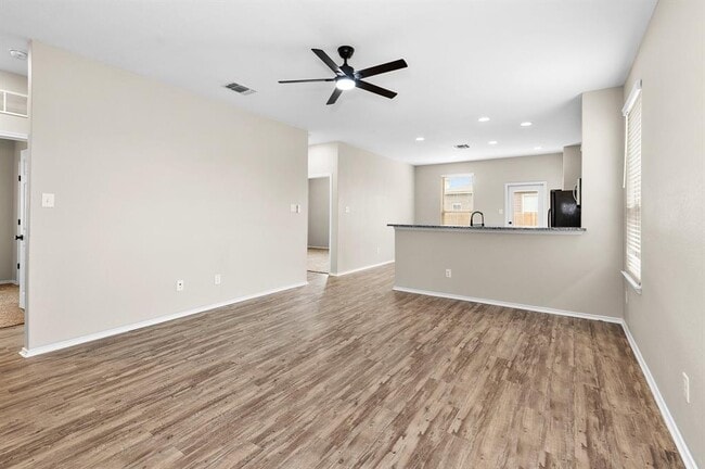 Photo - 508 Crane Crest Dr