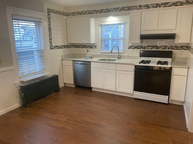 Photo - 75 Madison St Unit 1