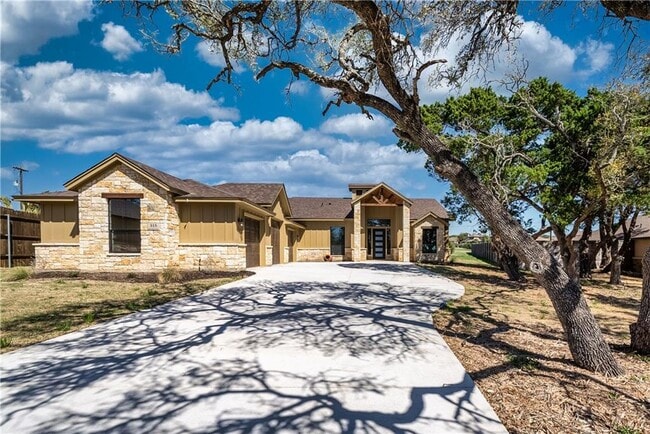 Photo - 315 Bluestem Cove