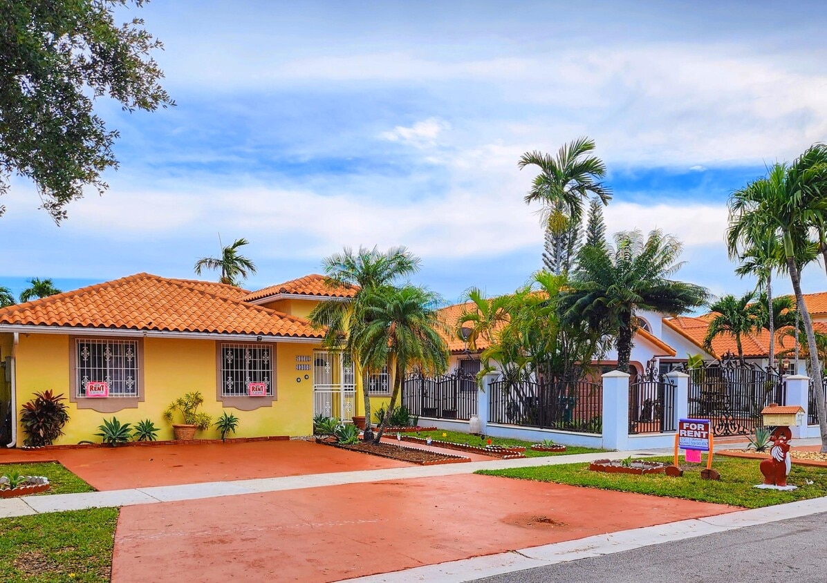 Photo - 13414 NW 8th St (Miami, FL)
