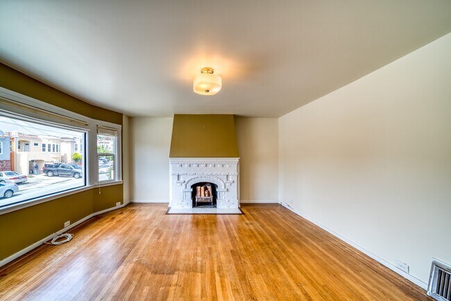Photo - 50 Paulding St Unit 01