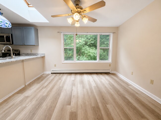 Photo - 145 Commonwealth Ave Unit 2