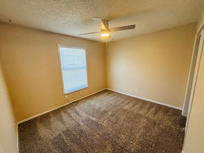 Photo - Par Lane Unit 6720 W Par Ln #3
