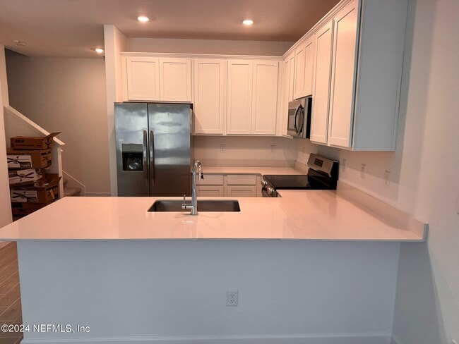 Photo - 362 Belfort Ct