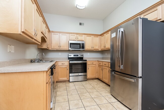 7076 Maple Grove Rd