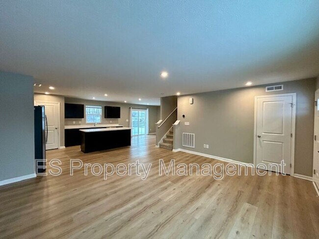 Photo - 2339 Black Rock Cir