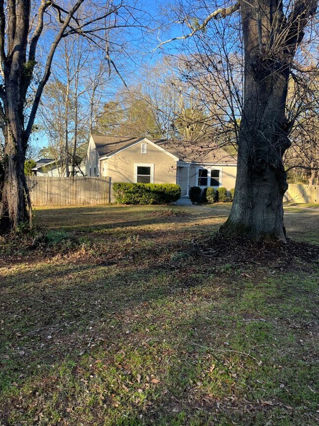 Photo - 3/2 in 39211 Back on the Market!  Availabl...