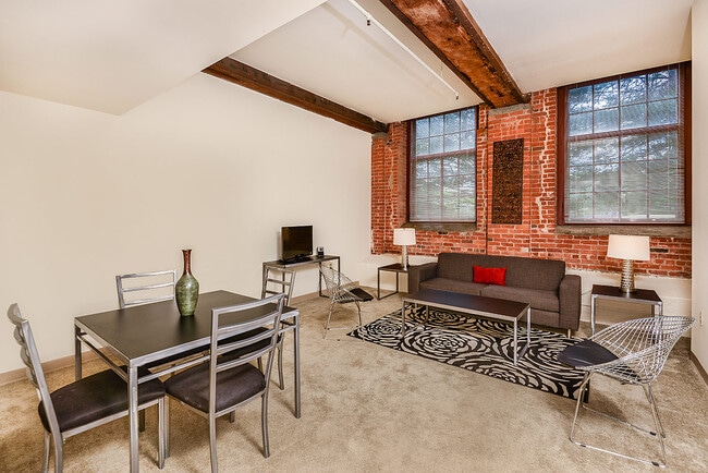 Dining and living room - Bigelow Commons Rental