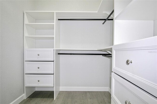Photo - 7335 Domenico St