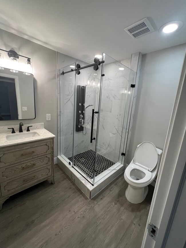 ONE11 COLLECTION - AUBURN HILLS
