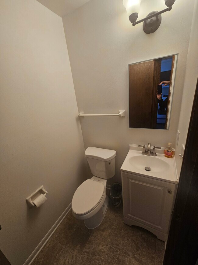Photo - 515 N Dries St
