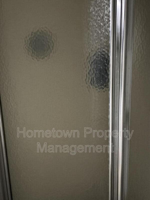 Photo - 319 E Sunbury St Unit Apt 3