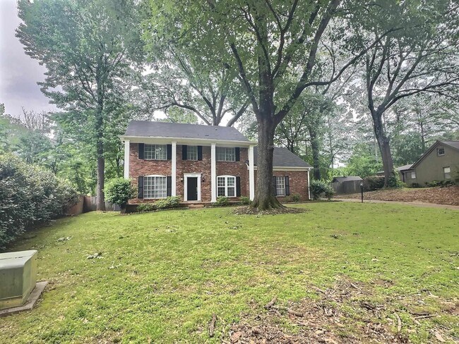 Photo - 1562 Holly Hill Dr House