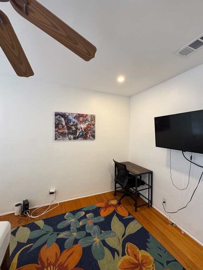 Photo - 3633 Lime Ave Unit 1