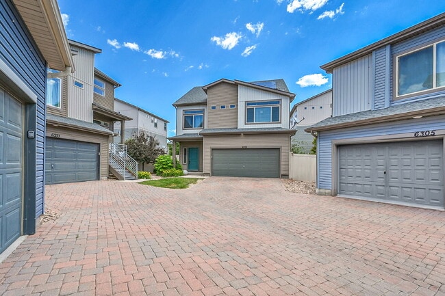 $2,550.00, 3 bed, 2.5 bath located in Colo... - $2,550.00, 3 bed, 2.5 bath located in Colo... Apartamento