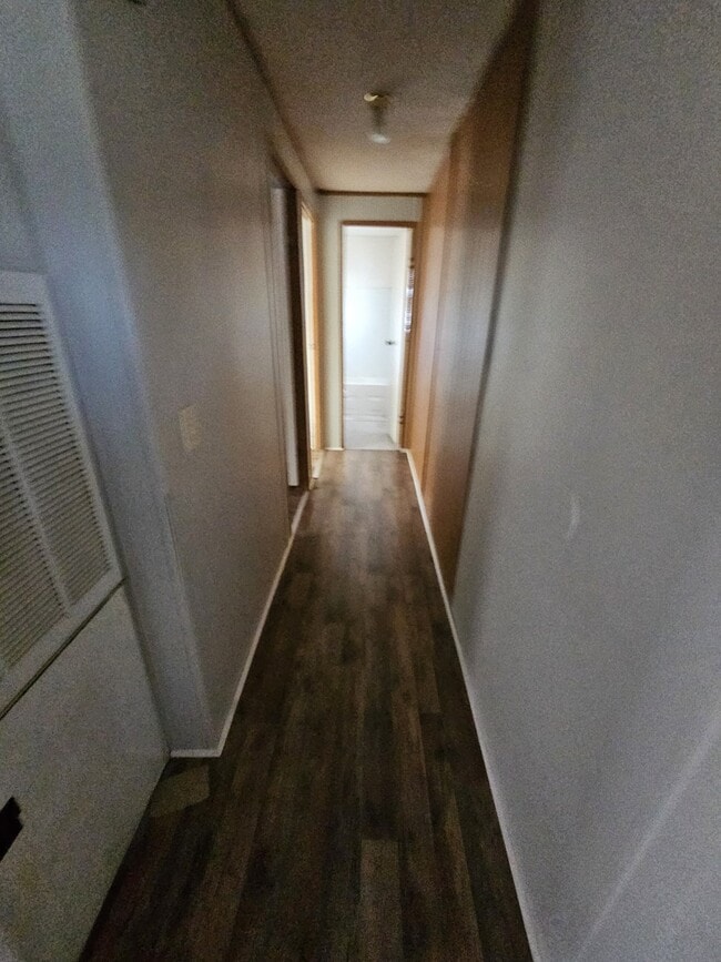 Photo - 115 Mary Ave