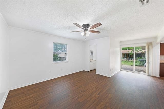 Photo - 2717 Wesleyan Dr