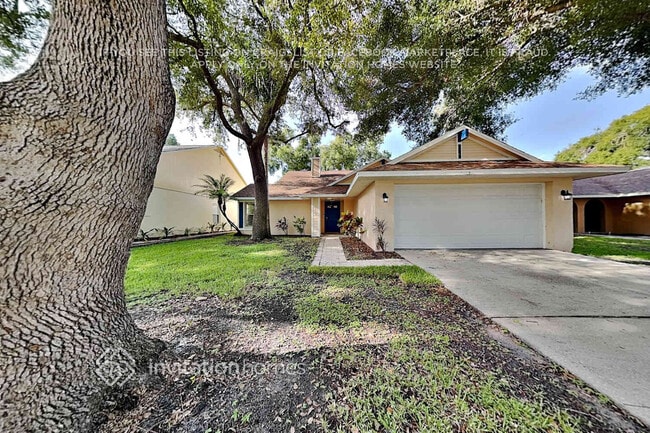 Building Photo - 1410 High Knoll Dr