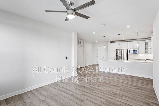 Photo - 3927 Fair Ridge Dr Unidad #206