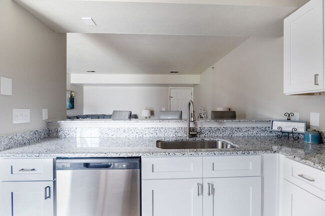 Georgetown Park Apartments