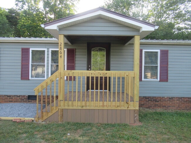 Photo - Move-In Ready 3-Bedroom Home in North Lincoln School District!