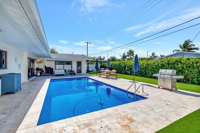 Photo - 502 SW 28th Ave Casa