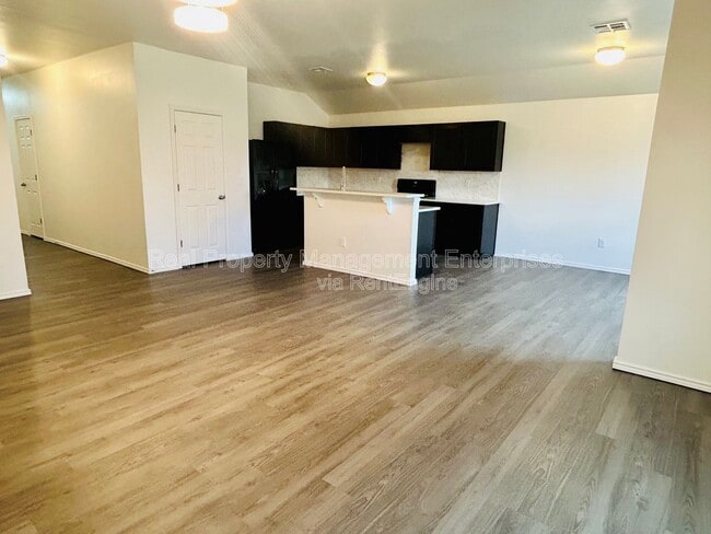 Photo - 11624 NW 96th St