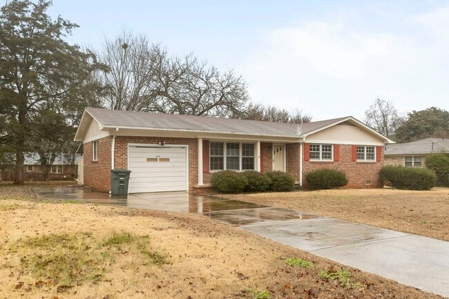 Photo - 3511 Purdy Dr NW