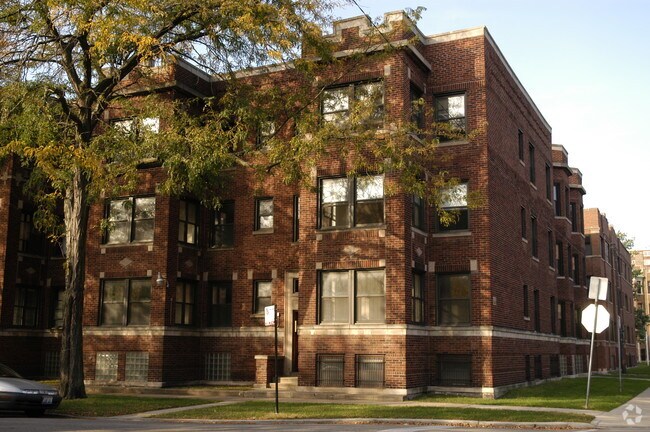 Building Photo - 5400-5408 S. Ingleside Avenue