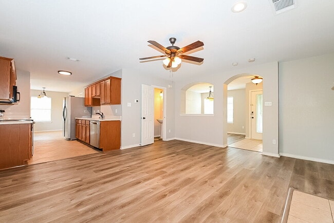 Photo - 1112 Hampton Dr