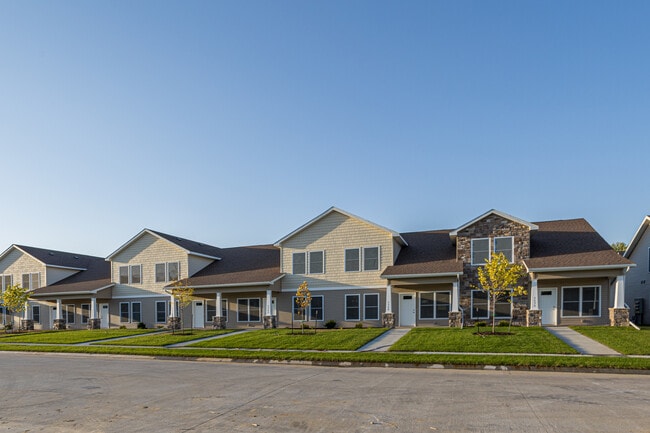 Photo - 3326 Glenbrook Cir S Townhome