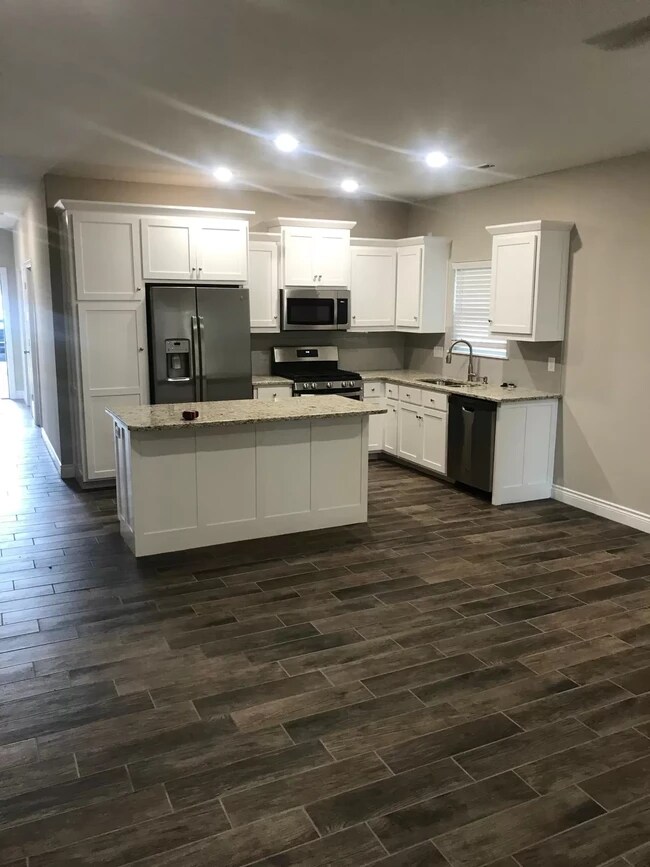 605 Spring Ridge Rd Townhome Townhome Rental in Warrensburg MO